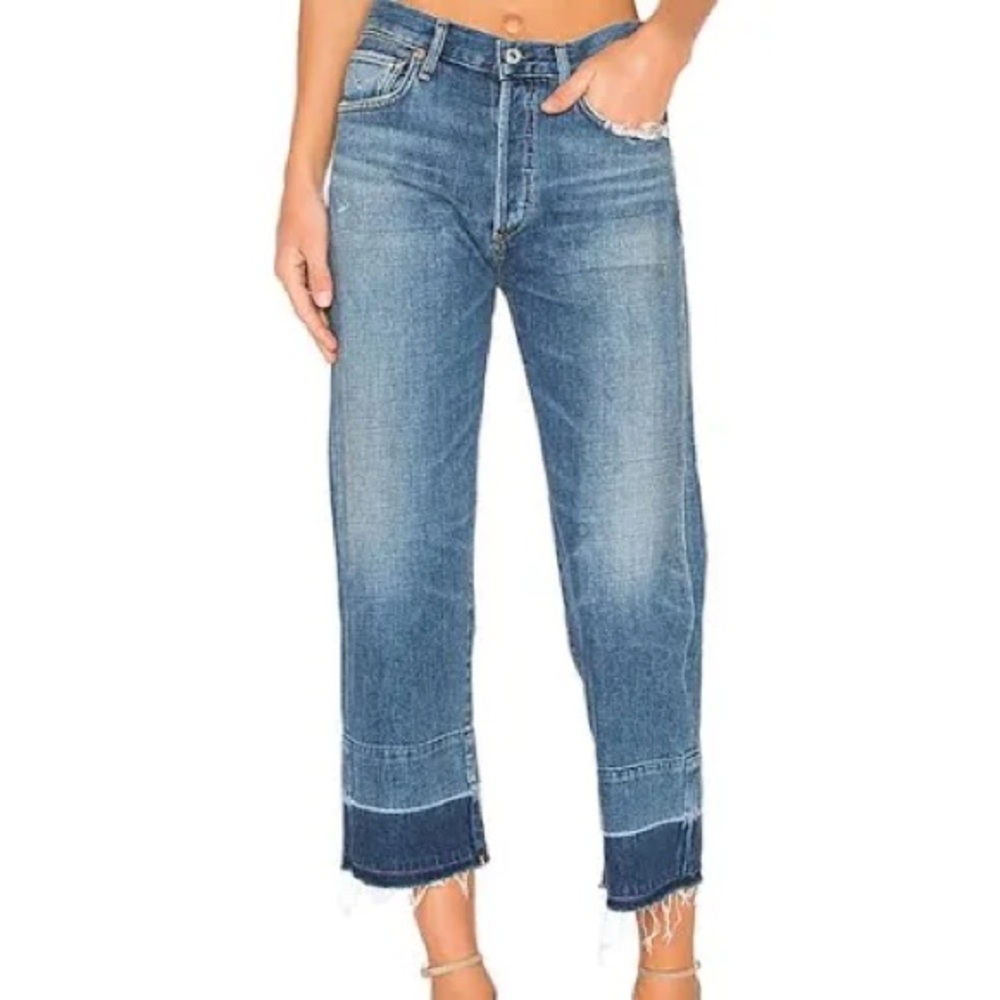 Citizens of Humanity Premium Vintage Cora Crop Relaxed Undone Hem Jeans